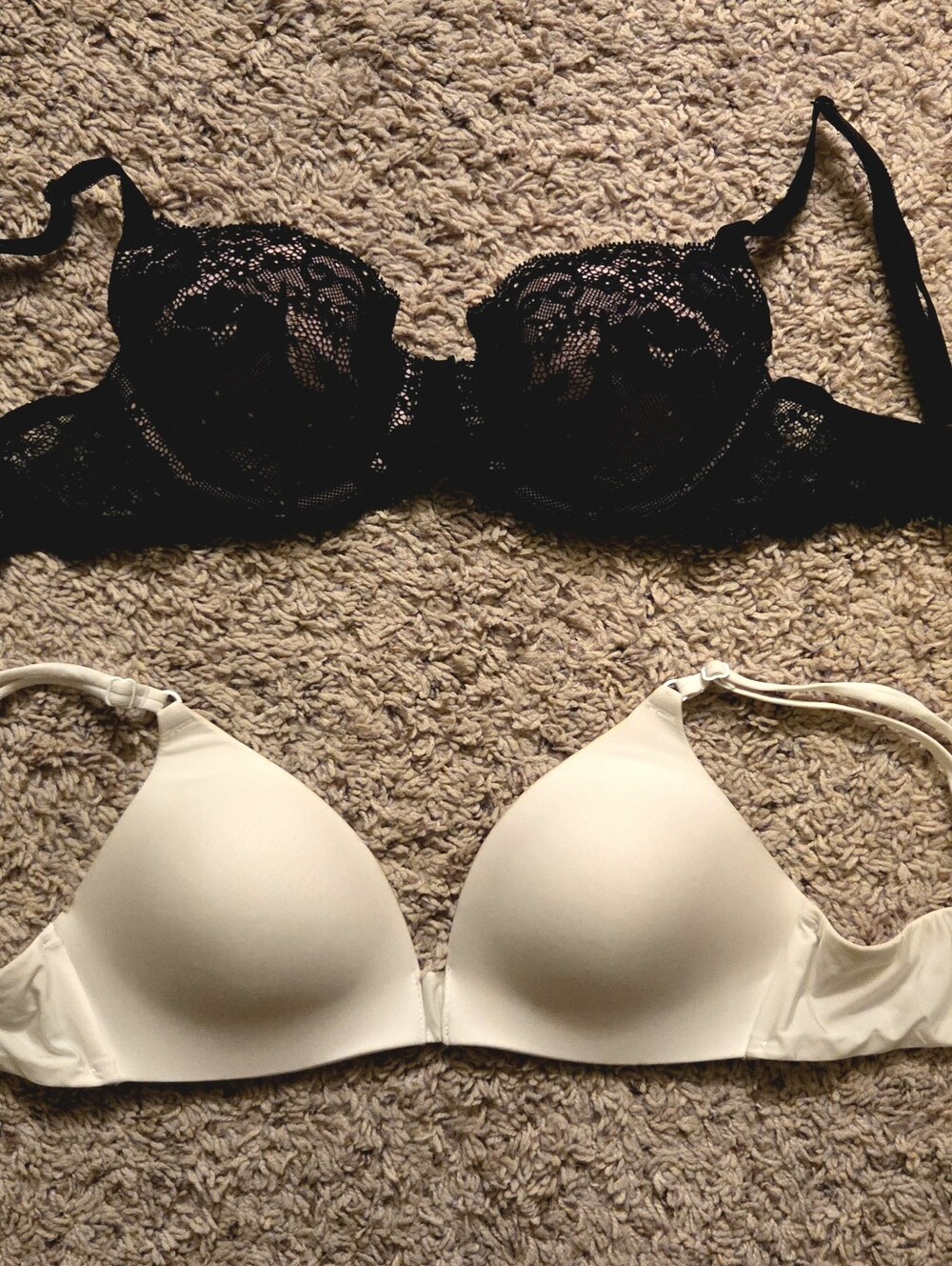 Victoria's Secret Black Lace Bra & White Bra - Women's Intimates